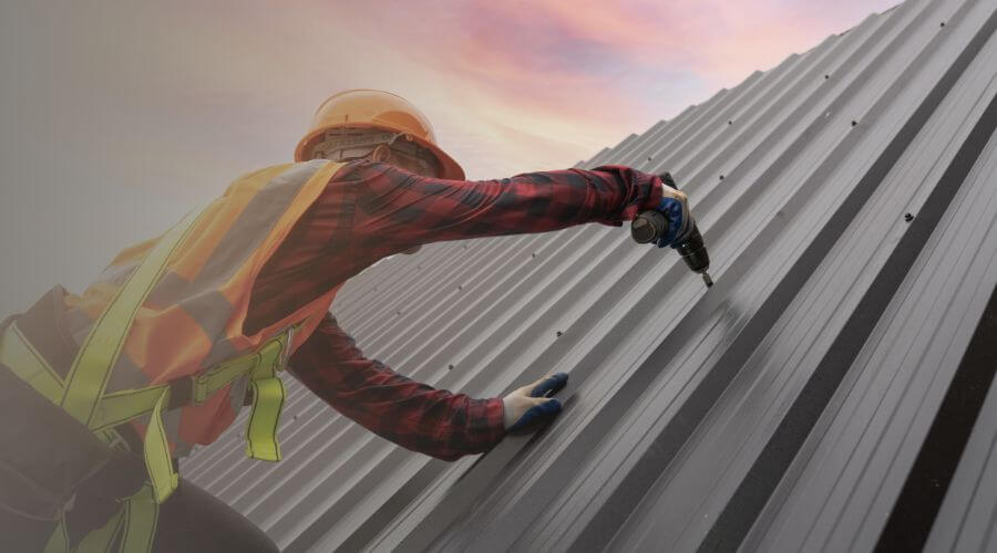 Professional gutter cleaning in Vicco, KY